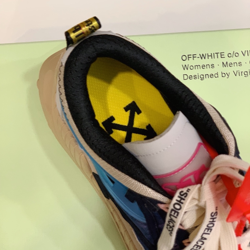 Off-White Sneakers